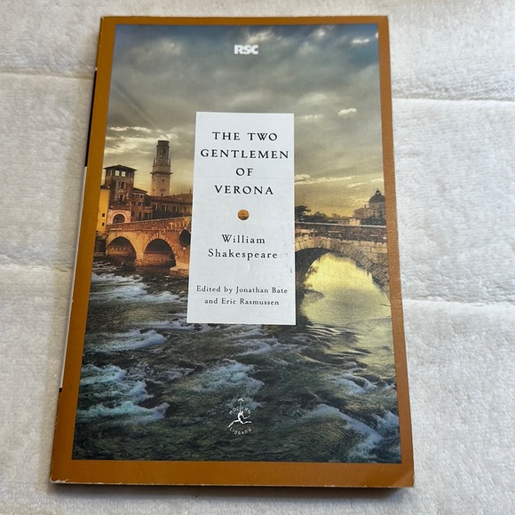 ⭐️2/$12⭐️Two Gentleman of Verona play - Picture 2 of 7